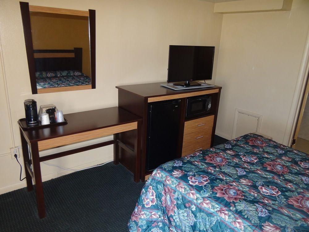 Lockbourne Budget Inn Columbus מראה חיצוני תמונה